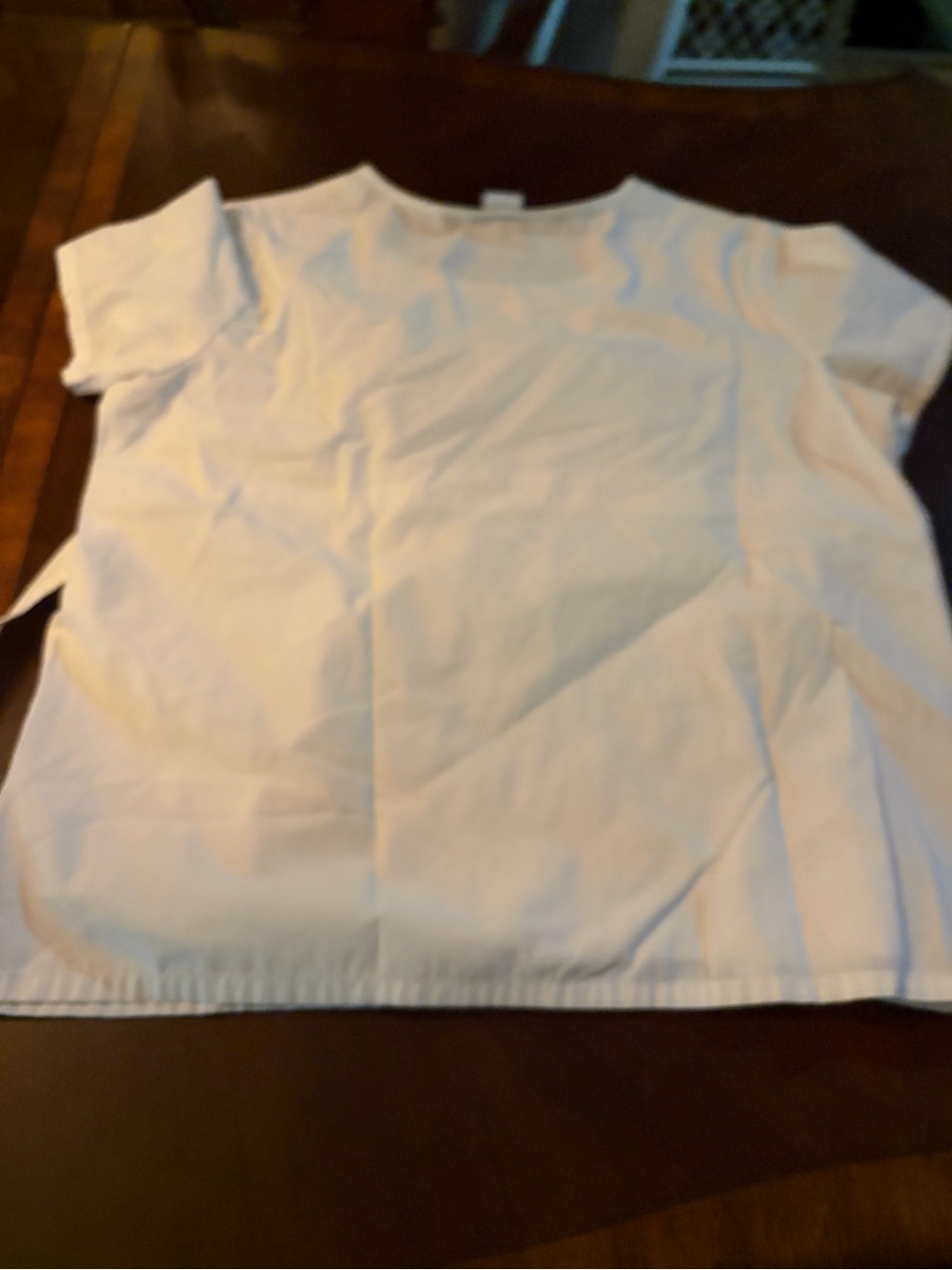 Women’s White Short Sleeve scrub top